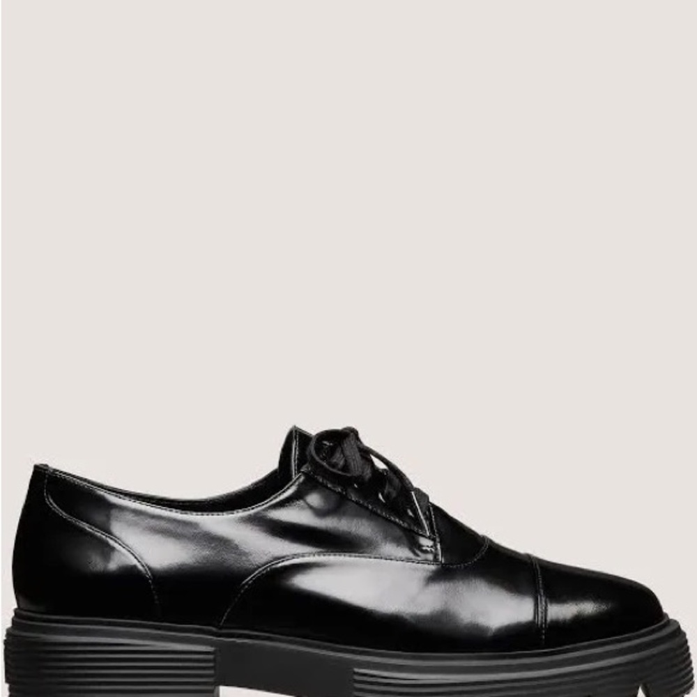 Stuart Weitzman Black Lace-Up Oxfords